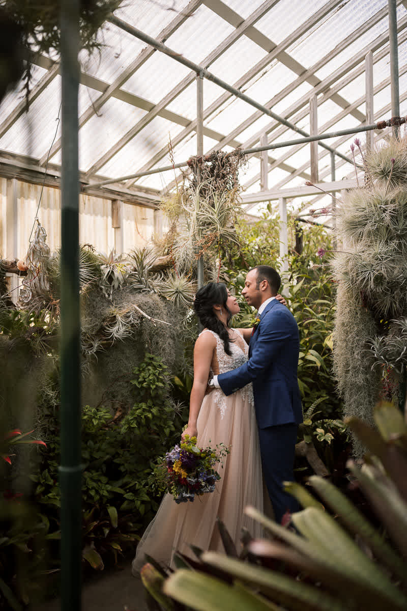 Pacifica-shelldance-orchid-gardens-summer-wedding-53