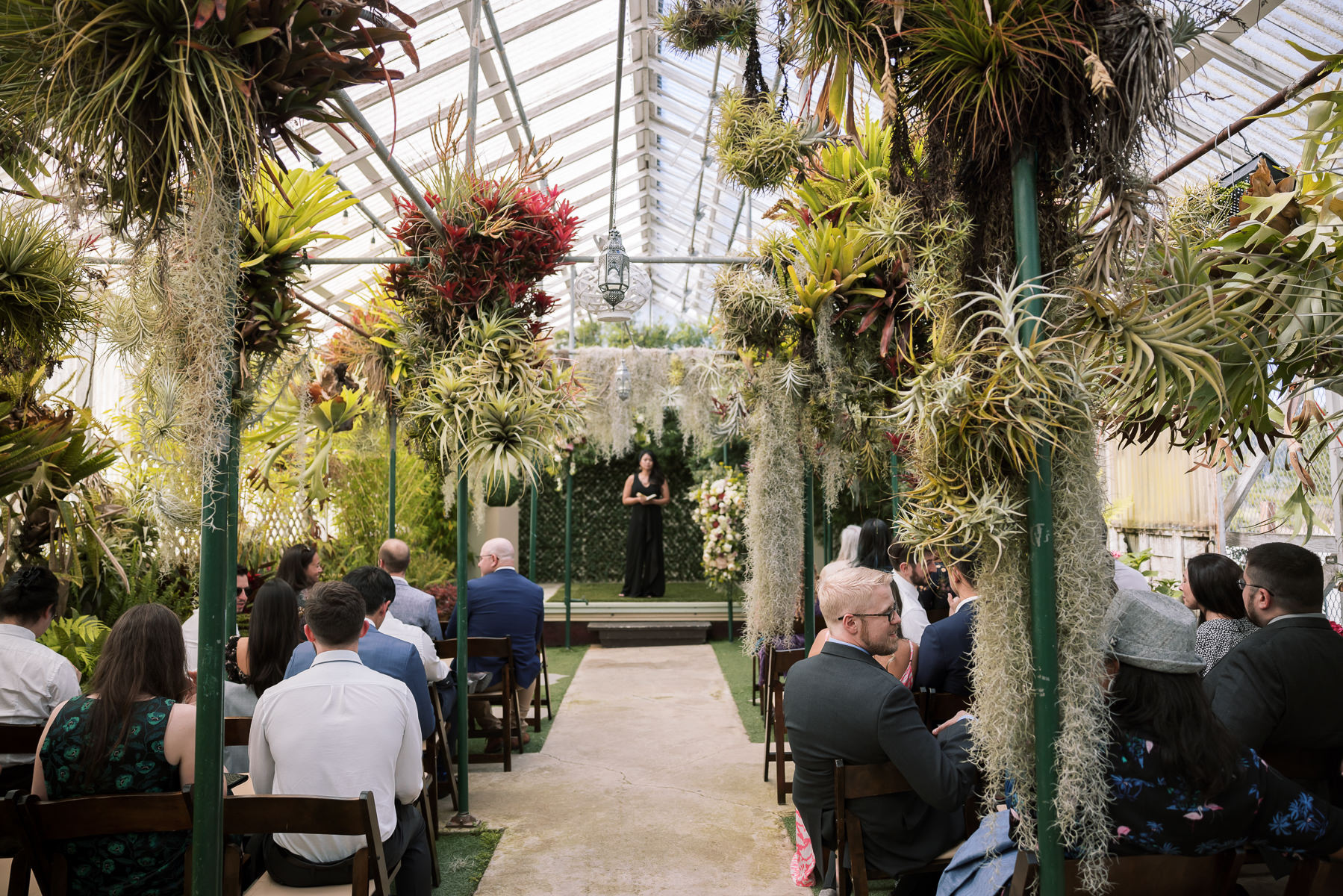 Pacifica-shelldance-orchid-gardens-summer-wedding-73