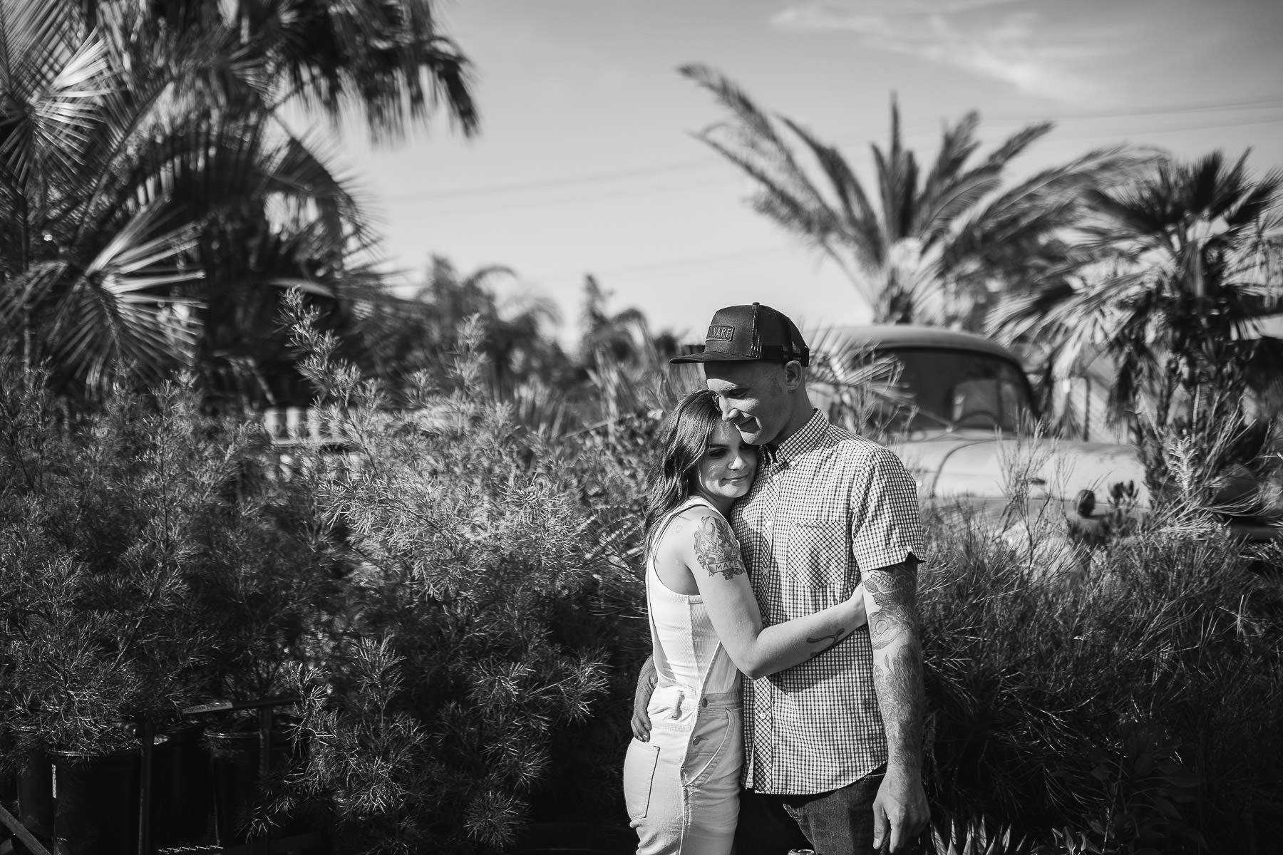 san-francisco-flora-grubb-gardens-engagement-city-foggy-session-44