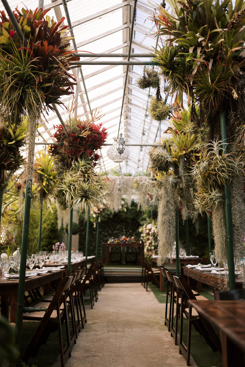 Pacifica-shelldance-orchid-gardens-summer-wedding-121