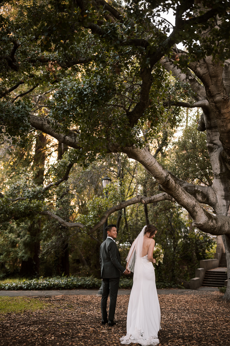 Berkeley-Faculty-Club-Intimate-Fall-wedding-43