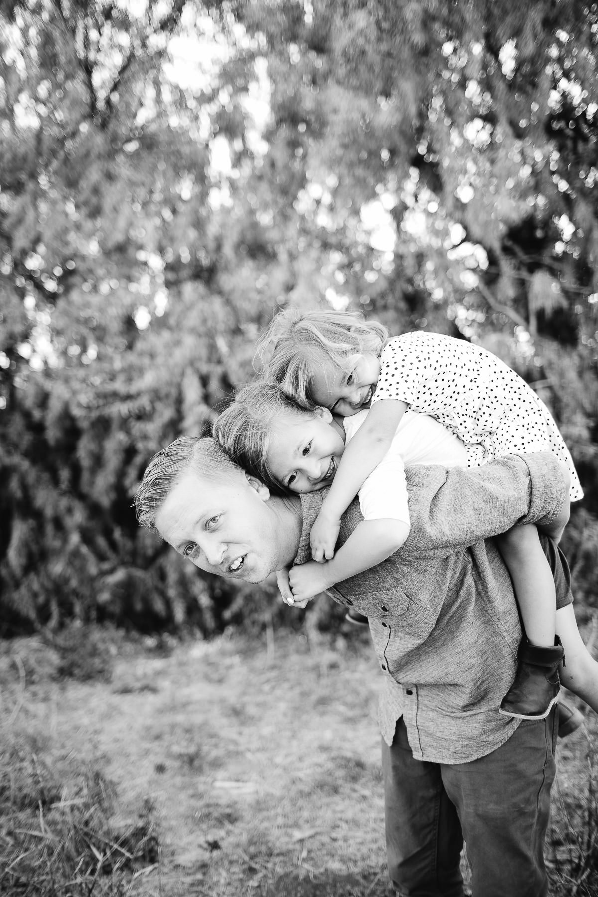 salt-lake-city-family-lifestyle-phtpographer-golden-field-12