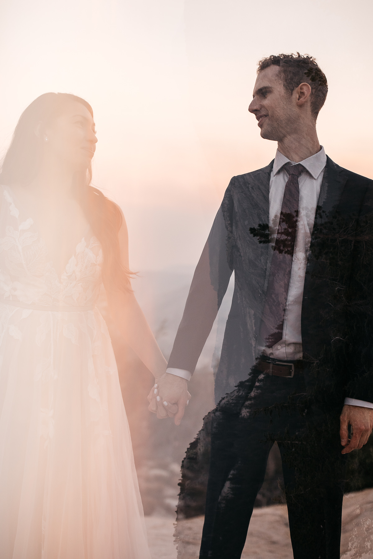 yosemite-cathedral-lake-hiking-sunset-elopement-74