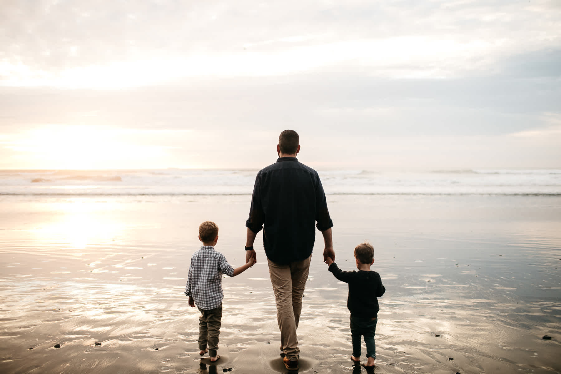 cloudy-fort-funston-winter-lifestyle-family-session-32