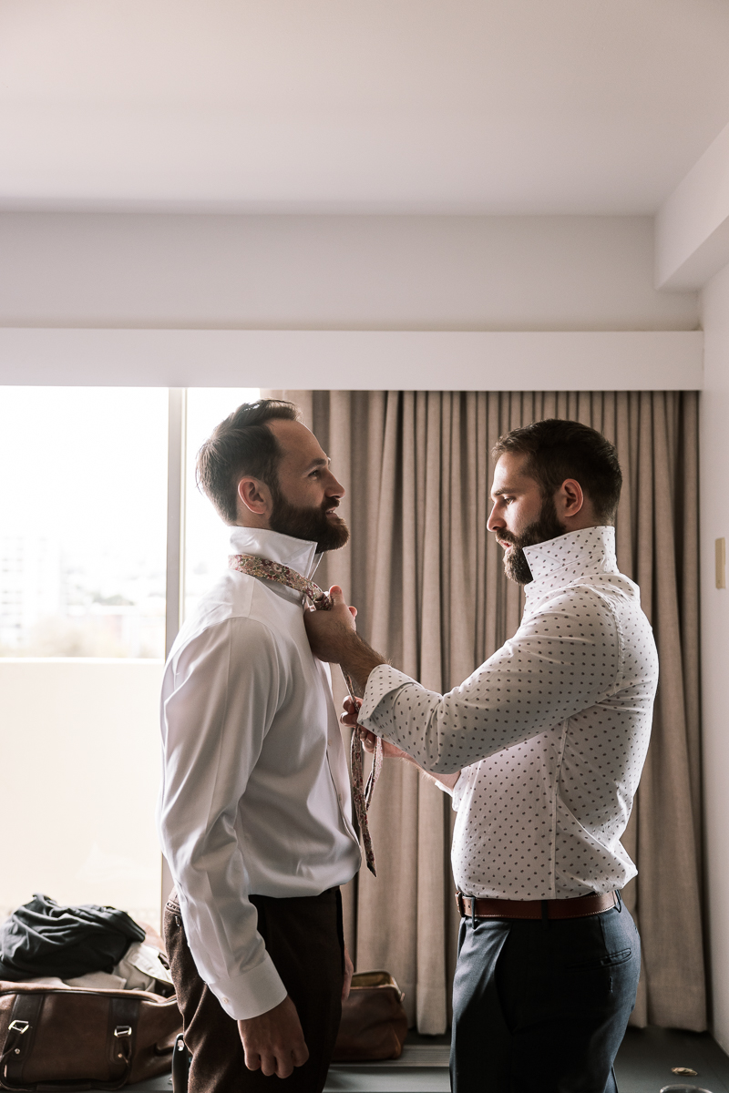 san-francisco-presidio-urban-wedding-trolley-ride-8