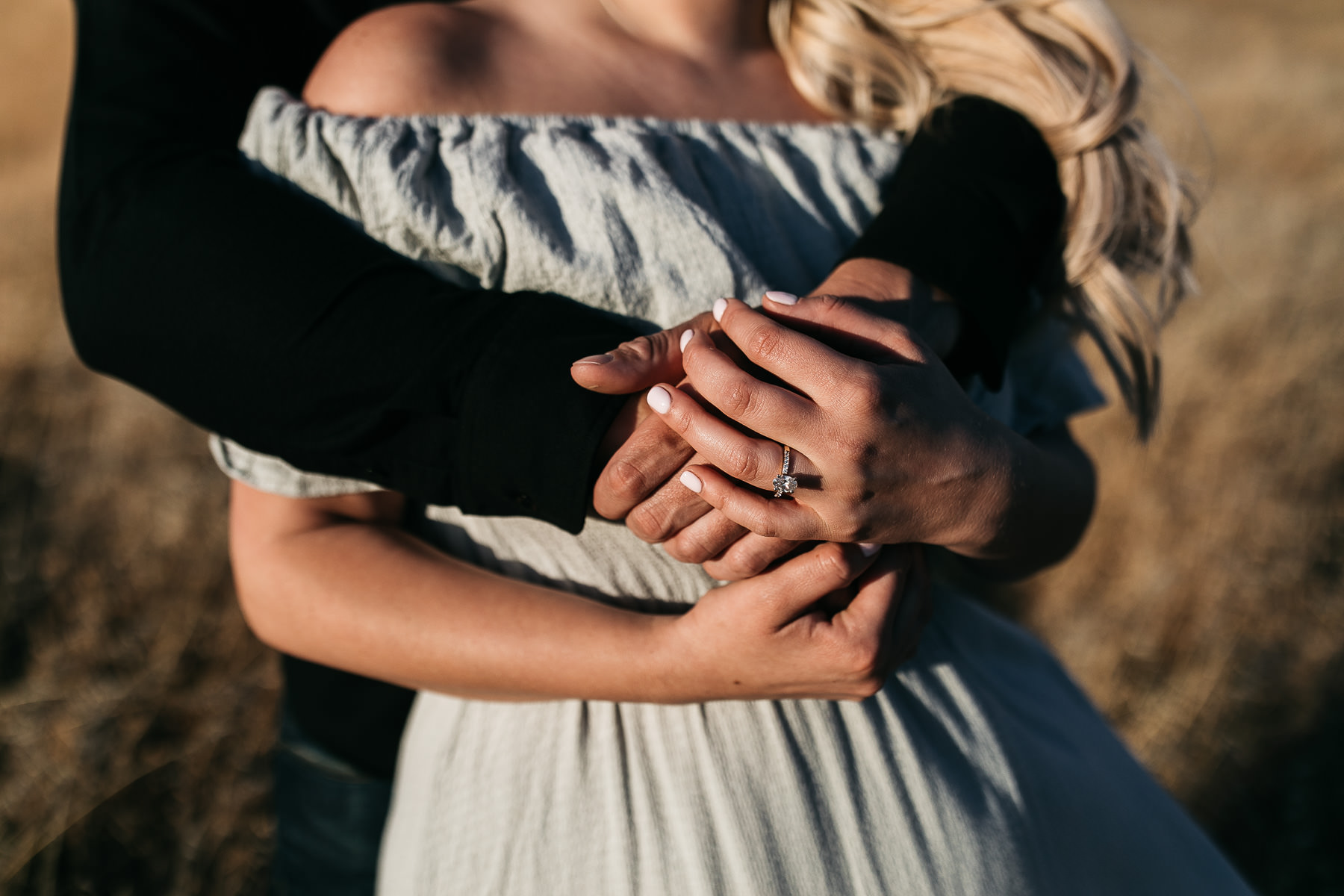 mt-tam-golden-hills-sunset-engagement-session-25