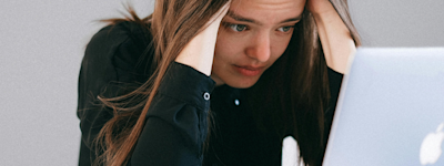 Digitaaliseen väkivaltaa liittyviä ohjeita