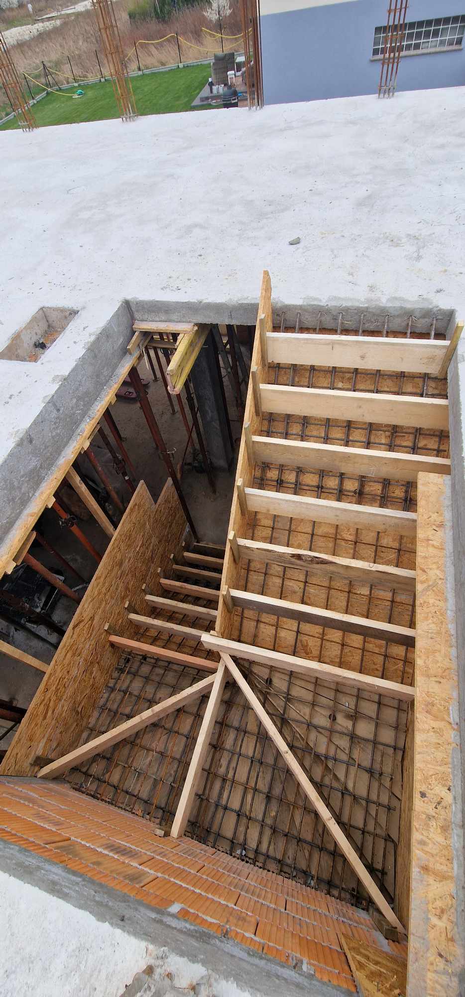 schody zabiegowe góra