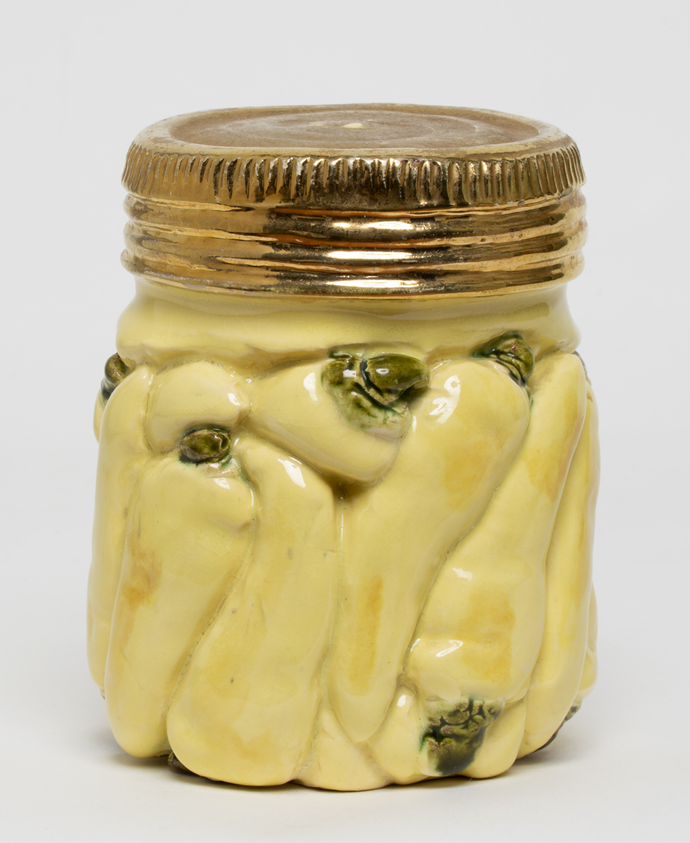 VICTOR CICANSKY - Pint of Yellow Peppers 