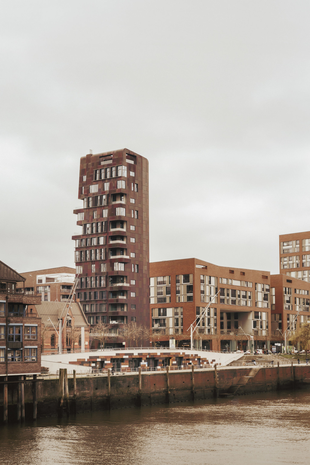 Bolles + Wilson Cinnamon Tower I