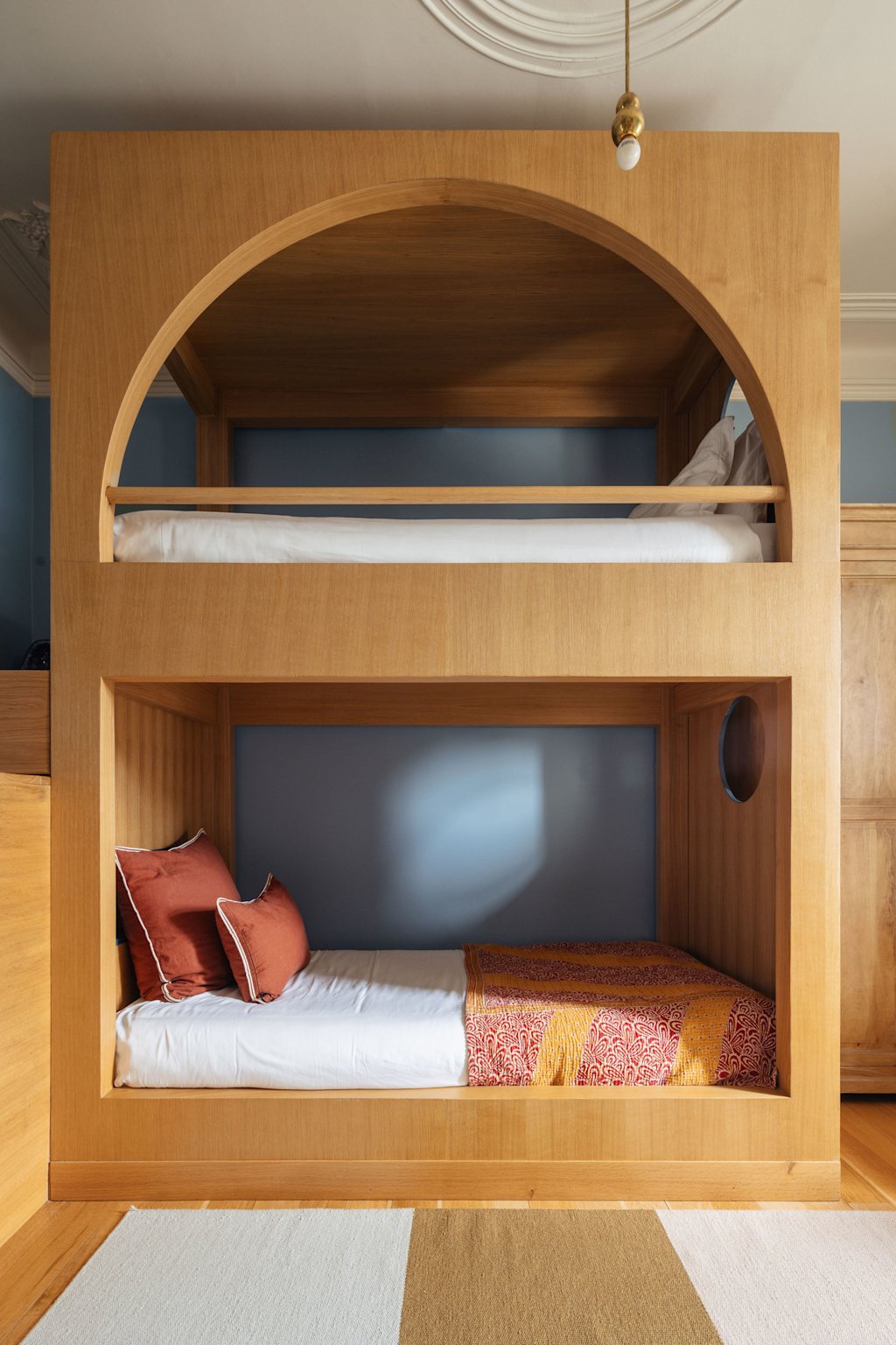 LNG FF ESTORIL-14 LNG FF ESTORIL-14