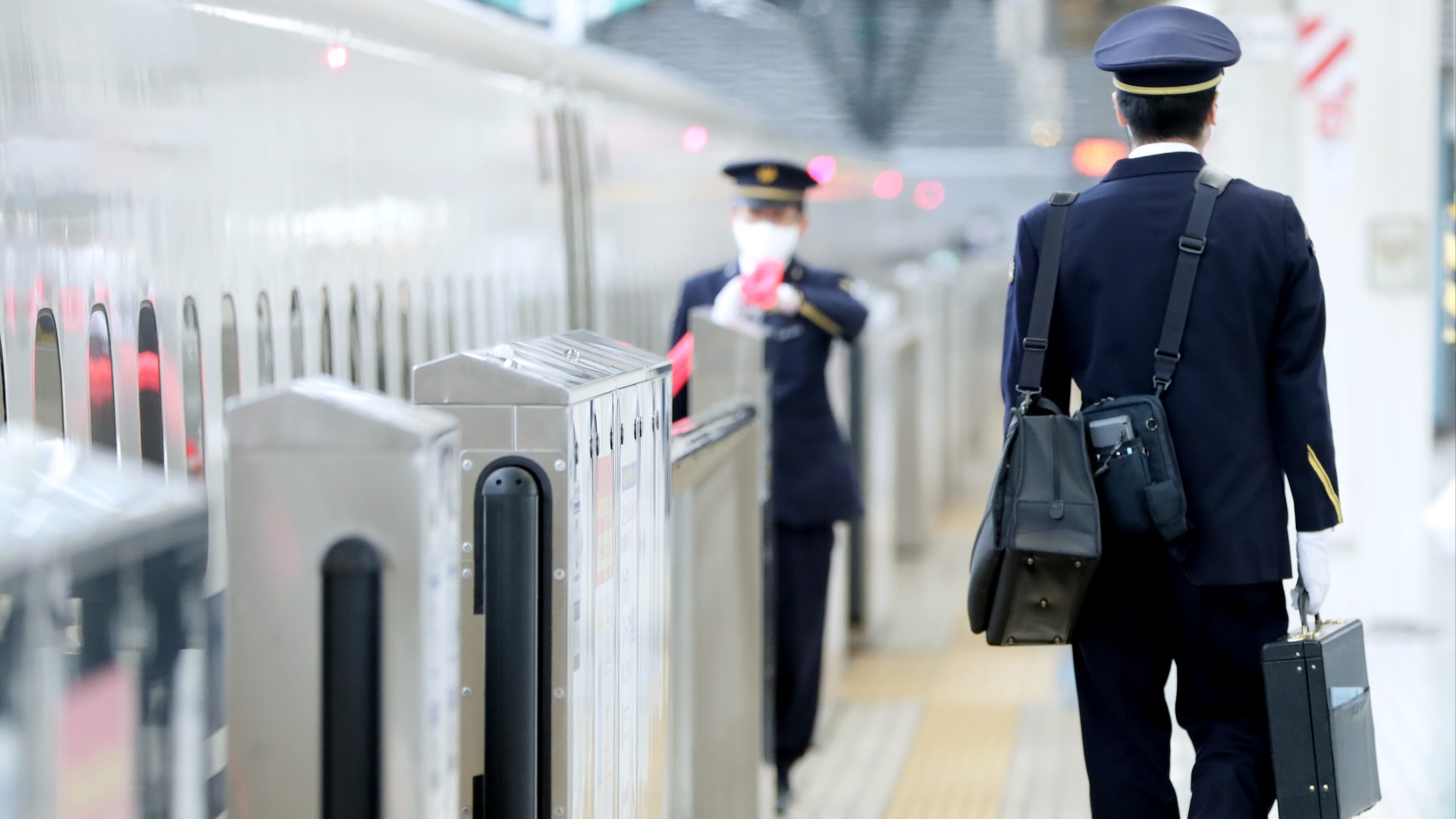 電車運転士になるには】仕事内容と年収 | Indeed (インディード)