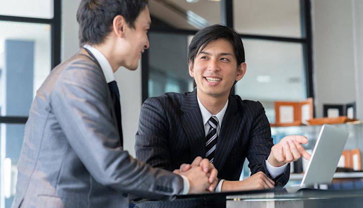 「引き続きよろしくお願いいたします」は目上の人に使える?使用時の注意点や言い換え表現も解説 | Indeed (インディード)