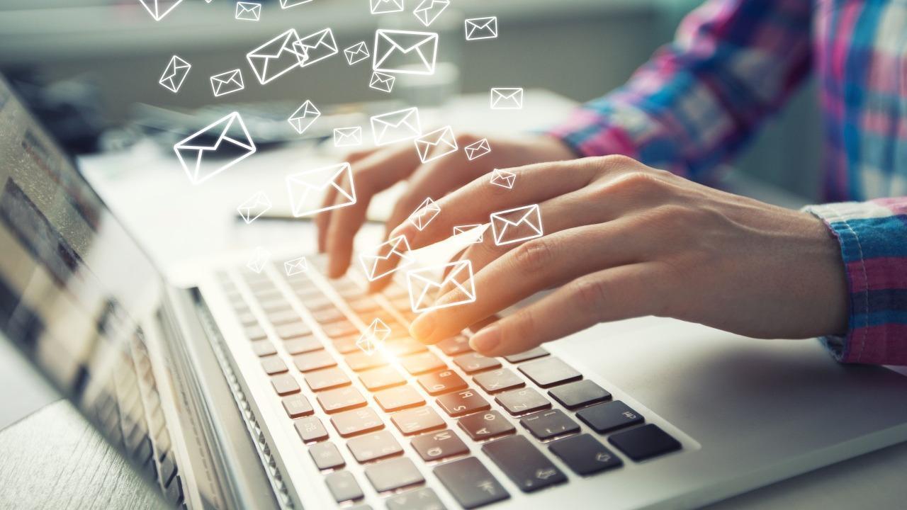 覆面調査のバイトとは？具体的な仕事内容や向いている人も紹介 | Indeed (インディード)