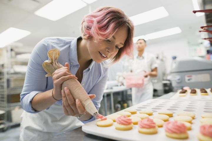 Pastry Chef vs. Baker: Key Differences and Similarities