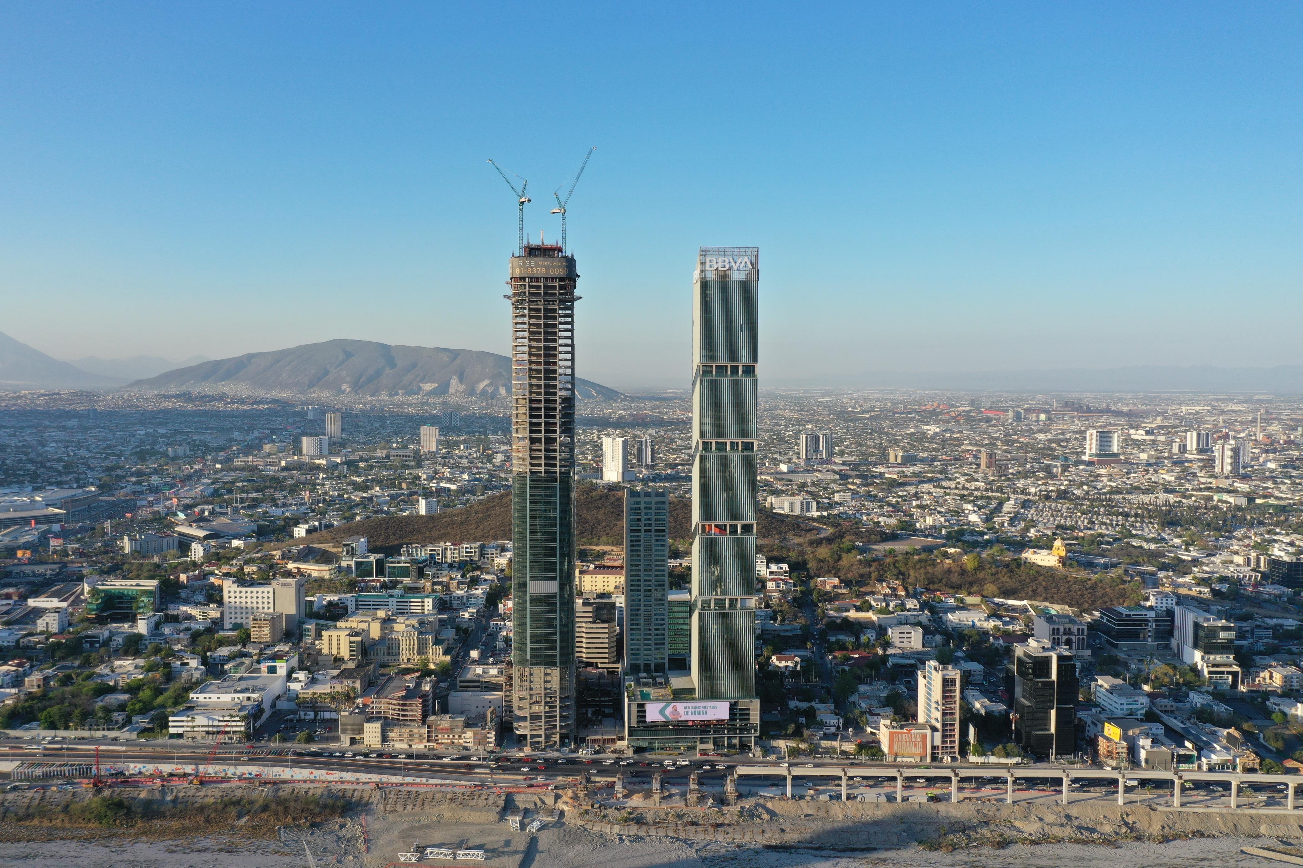 RISE se convierte en la torre más alta de Latinoamérica | 306 m en Monterrey