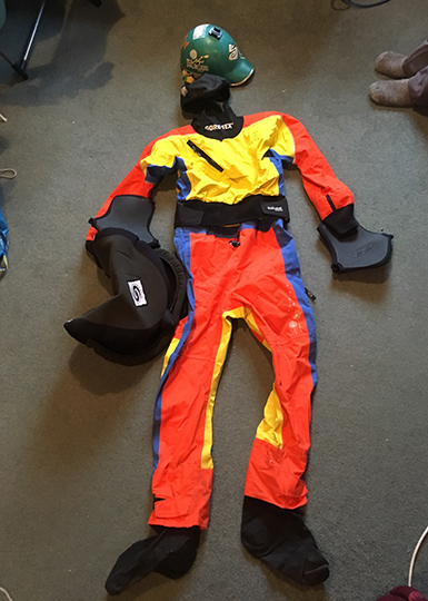 How to gear up for Winter Kayaking