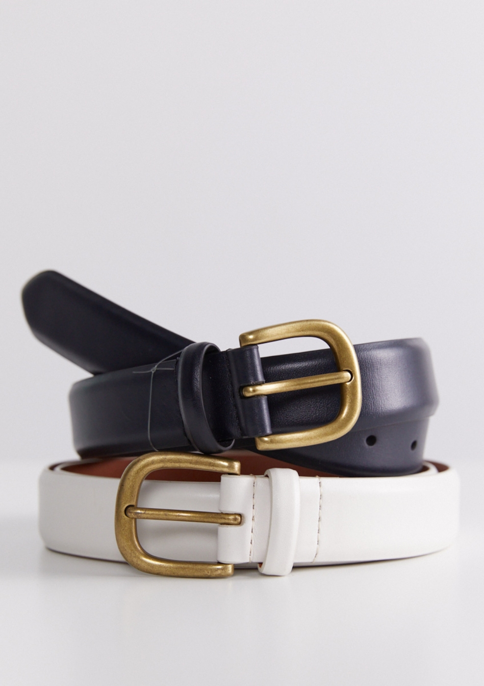 Lara Buckle Leather Belt