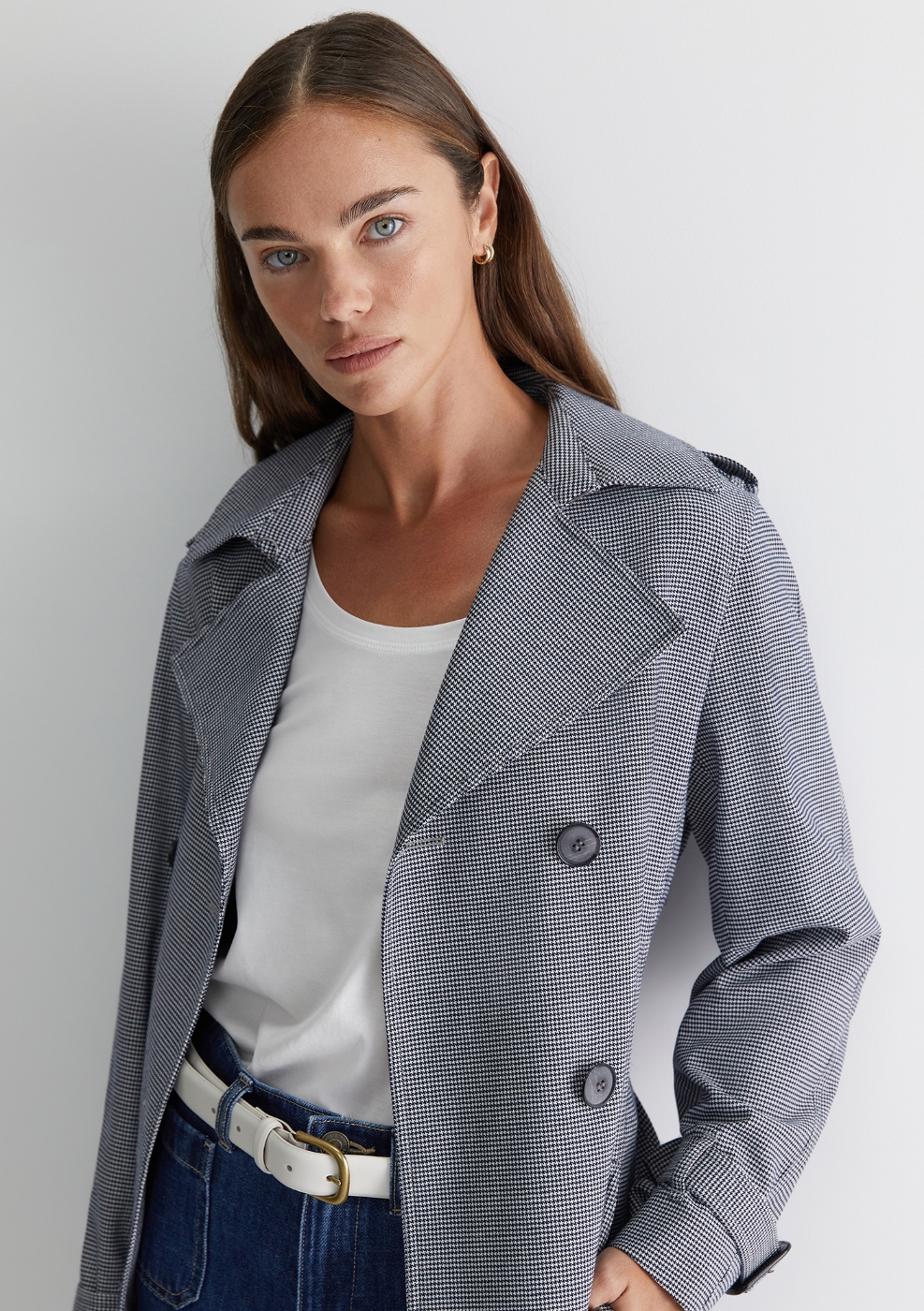 Image 1 - Desktop – 3