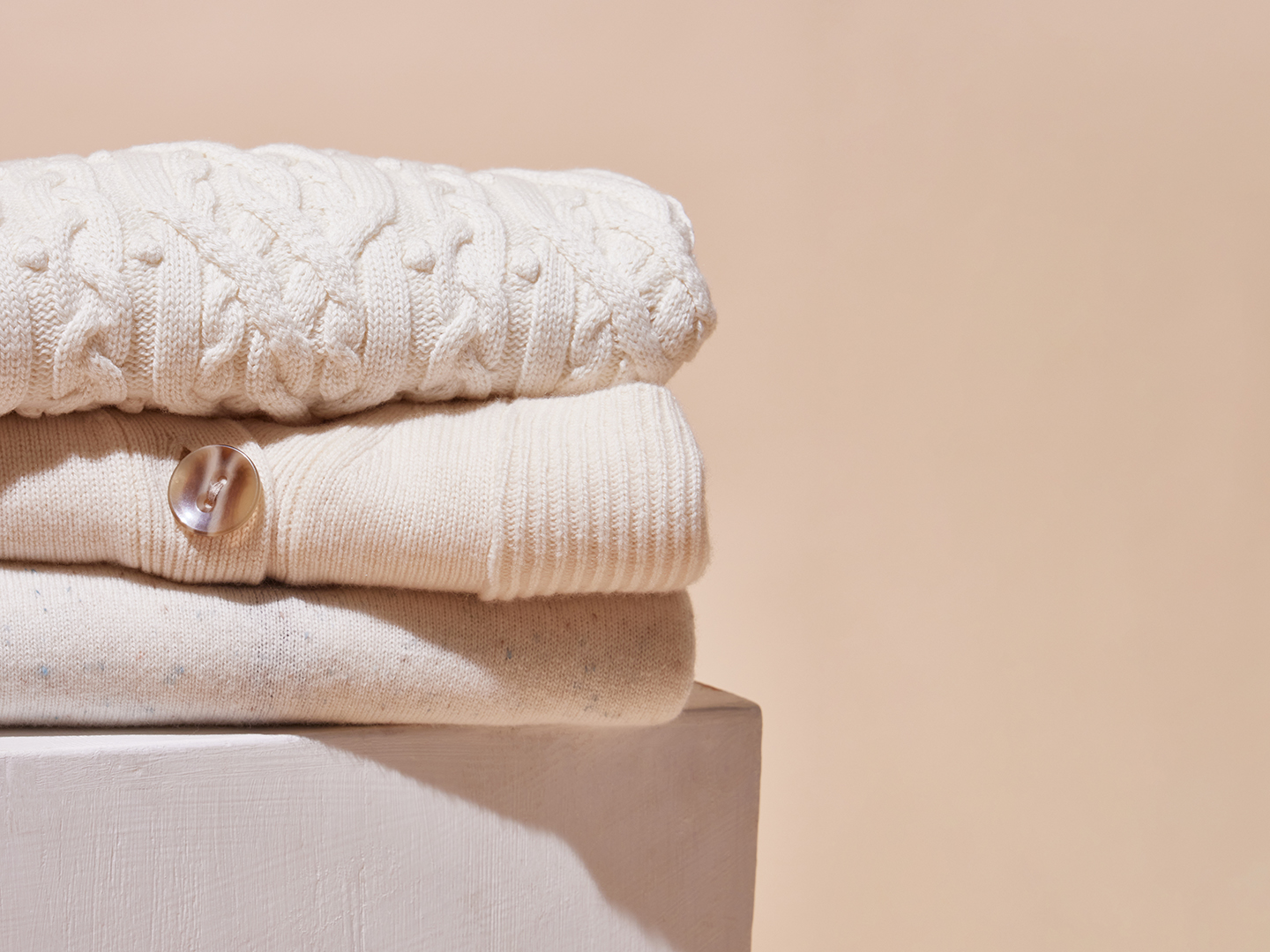 How to care for your knitwear - Desktop