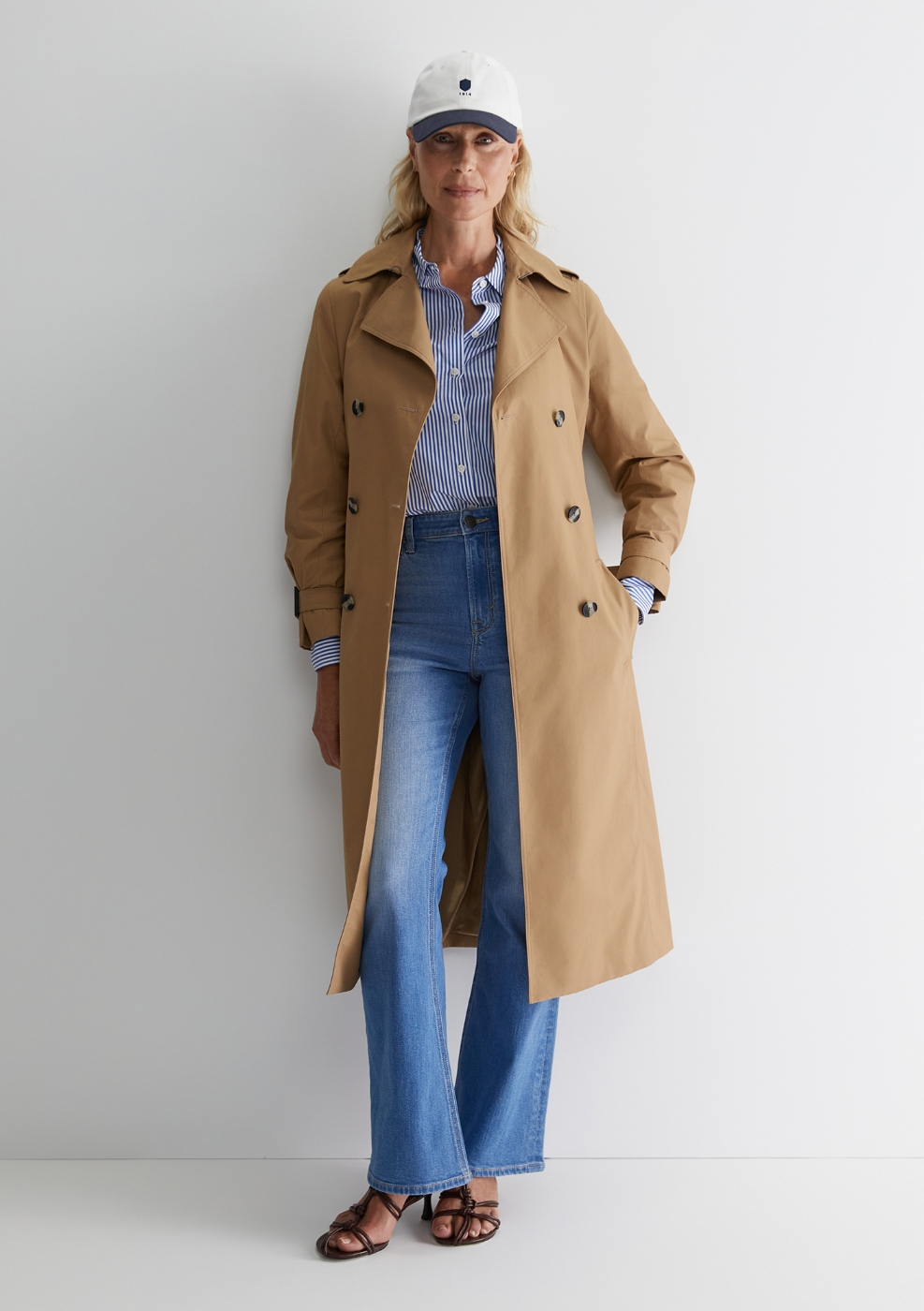 Image 1 - Desktop – 2