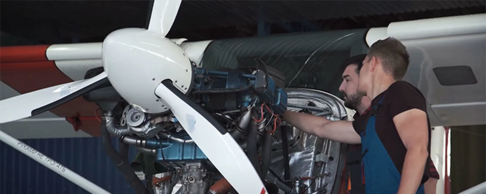 Career - Aircraft Mechanic