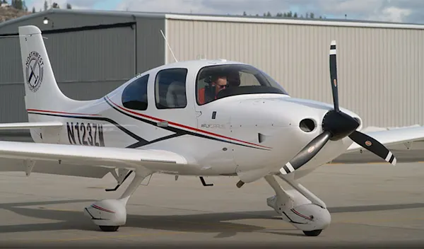 Career - Commercial Pilot