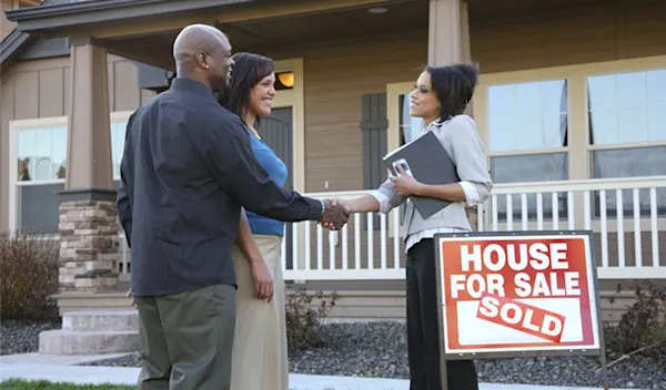 Career - Real Estate Agent