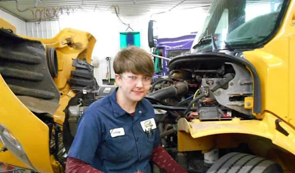 Career - Diesel Engine Mechanic