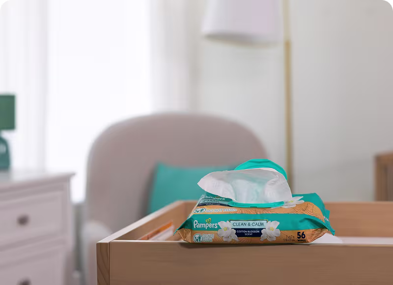 Pampers® Clean & Calm™ Pampers® Clean & Calm™