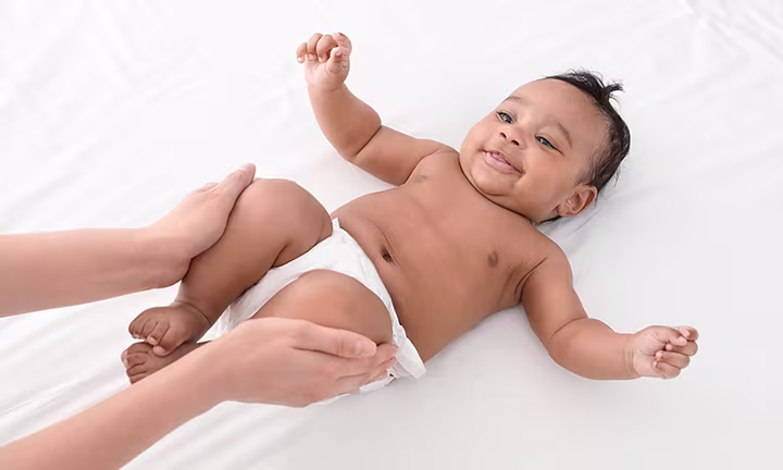 What’s In A Pampers Diaper?