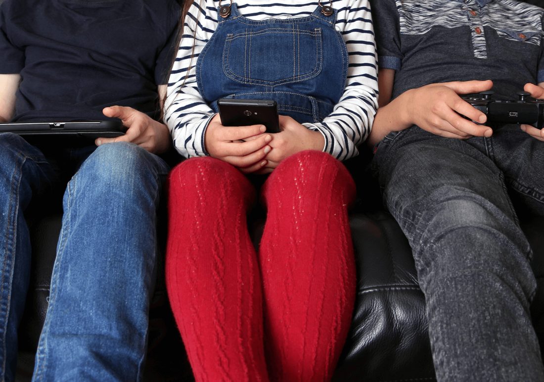 Different Experts, Different Advice: What Parents Need to Know About Screen Time Guidelines