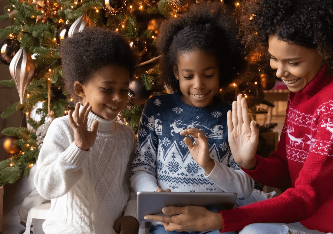 Ways to Connect with Family over the Holidays