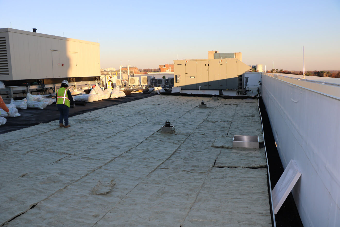 Installing-Urbanscape-Hydro-Blanket
