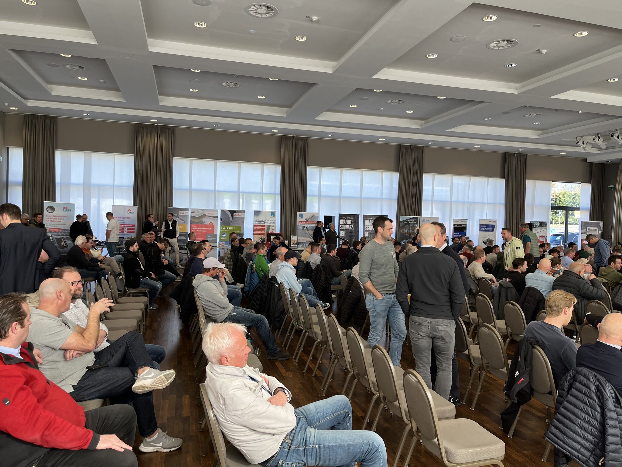 SHOWCASING INNOVATIVE GREEN ROOF SOLUTIONS
