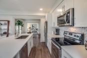 Kitchen quartz counters