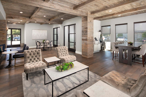 Community workspace on the Villas side of the community at Camden Greenville apartments in Dallas, TX