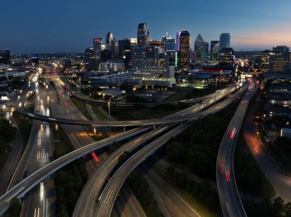 Dallas skyline near Camden apartments in Dallas, TX