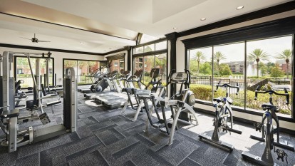 Fitness zone with courtyard views