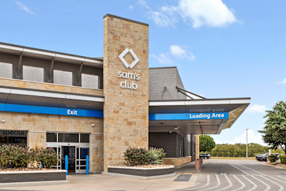 Sam's Club entry at Southpark Meadows shopping center near Camden Shadow Brook apartments in Austin, TX