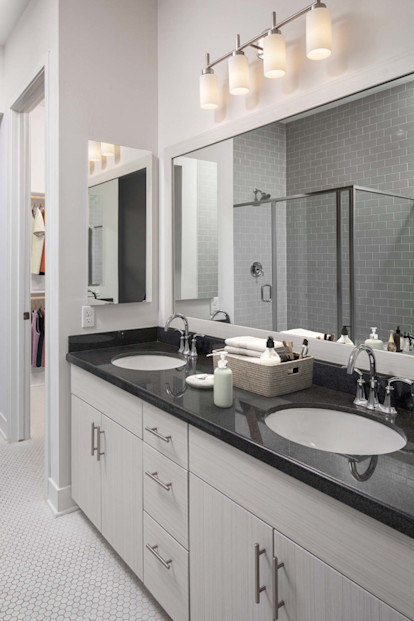Apartments for Rent in Scottsdale, AZ - Camden Old Town Scottsdale - Double Sink Bathroom In Penthouse Apartment