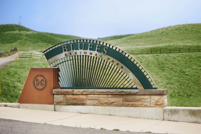 Neighborhood bluffs park near Camden Lincoln Station Apartments in Lone Tree, CO