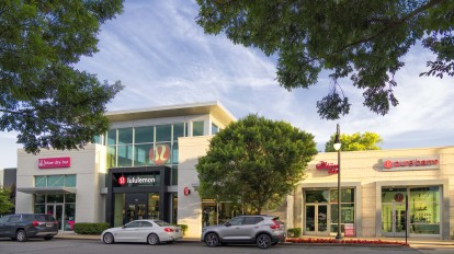 Local shopping, lululemon and pure barre near Camden Franklin Park apartments in Franklin, TN