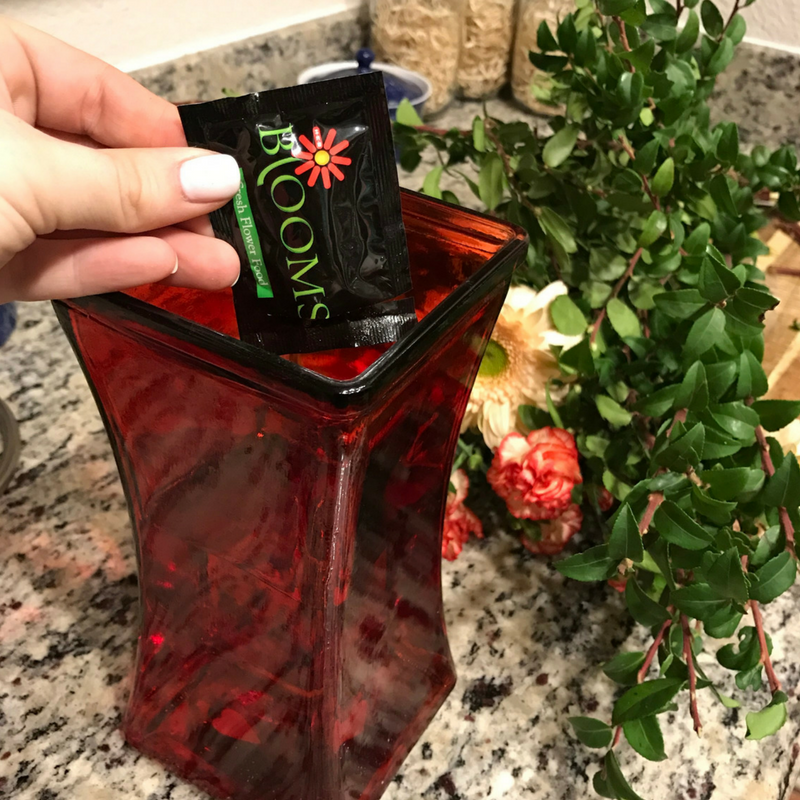 Processing flowers for an Easy Flower Arrangement for an Apartment) ![Processing flowers for an Easy Flower Arrangement for an Apartment](https://1-aegir0-camdenliving-com46.s3.amazonaws.com/5_0.png Processing flowers for an Easy Flower Arrangement for an Apartment