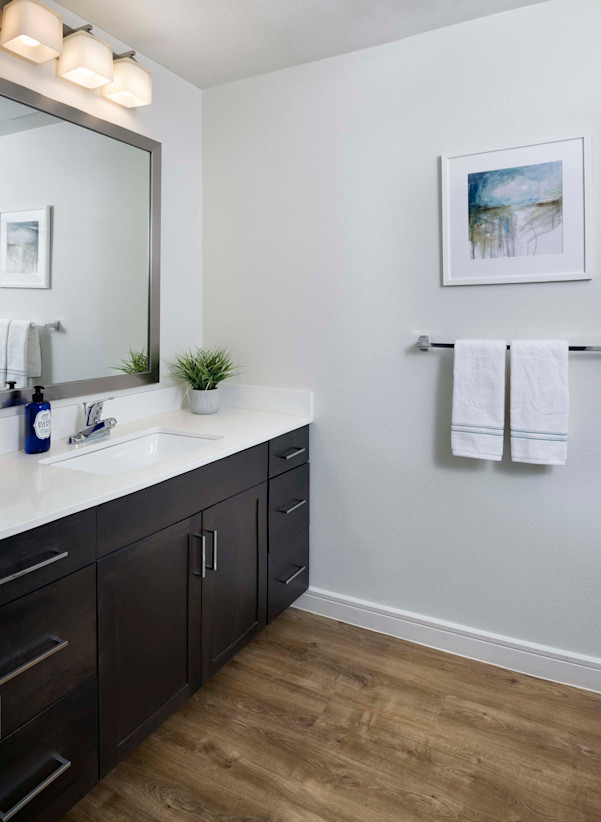 Flats Townhome half bath