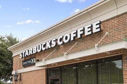 Starbucks coffee walking distance to Camden Plaza Apartments in Houston, TX 