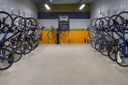 Bike storage and repair area