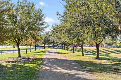 Camden Long Meadow Farms Homes for Rent in Richmond, TX with walking trails nearby