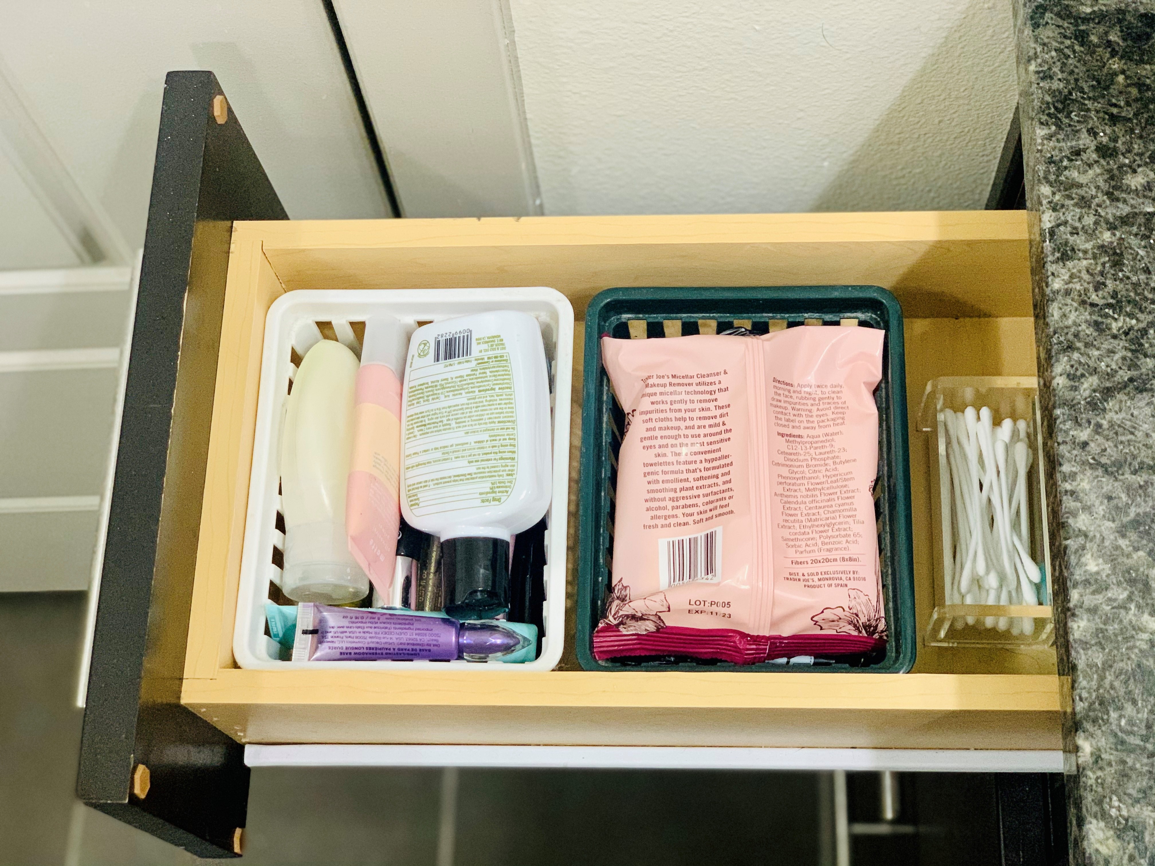 Drawer storage containers