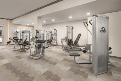 Fitness center at Camden Plaza Apartments in Houston, TX 